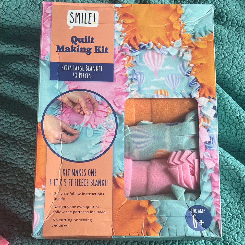 Smile Quilt Making Kit with Fleece Blanket